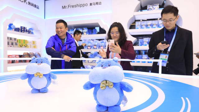 Đây là siêu thị trong mơ của tỷ phú Jack Ma: robot phục vụ, thanh toán bằng nhận diện khuôn mặt, mua hàng sướng như vua  - Ảnh 3.