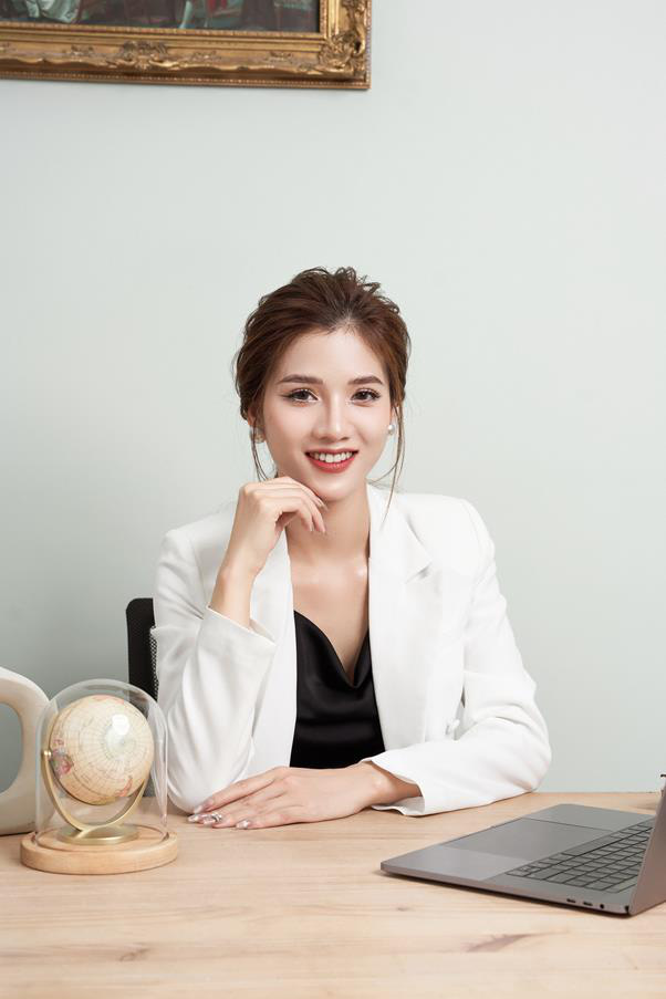 CEO Trang Nguyễn - Cô chủ thương hiệu thời trang Genni chia sẻ bài học thay đổi để sống chung với đại dịch Covid-19 - Ảnh 1.