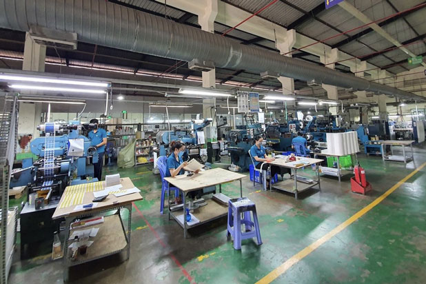 Doanh nghiệp Thành phố Hồ Chi Minh sản xuất giãn cách trong mùa dịch bệnh. 