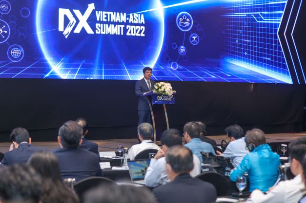 Diễn đàn đCấp cao chuyển đổi số Việt Nam - Châu Á 2022ược diễn ra trong 2 ngày với 18 phiên hội nghị chuyên đề, triển lãm chuyển đổi số,