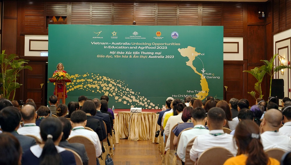 Hội thảo Xúc tiến Thương mại Giáo dục, Văn hóa và Ẩm thực Australia – Việt Nam được tổ chức tại Đà Nẵng.