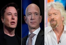 Tỷ phú nào đang chiến thắng trong cuộc đua vào không gian, Jeff Bezos, Elon Musk hay Richard Branson?