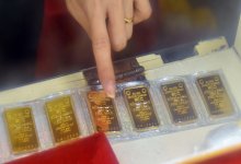 Giá vàng hôm nay 24-4: Chốt tuần, vàng SJC tăng vượt xa 70 triệu đồng/lượng